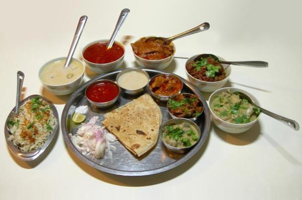 Hotel Opal Kolhapur Bagian luar foto