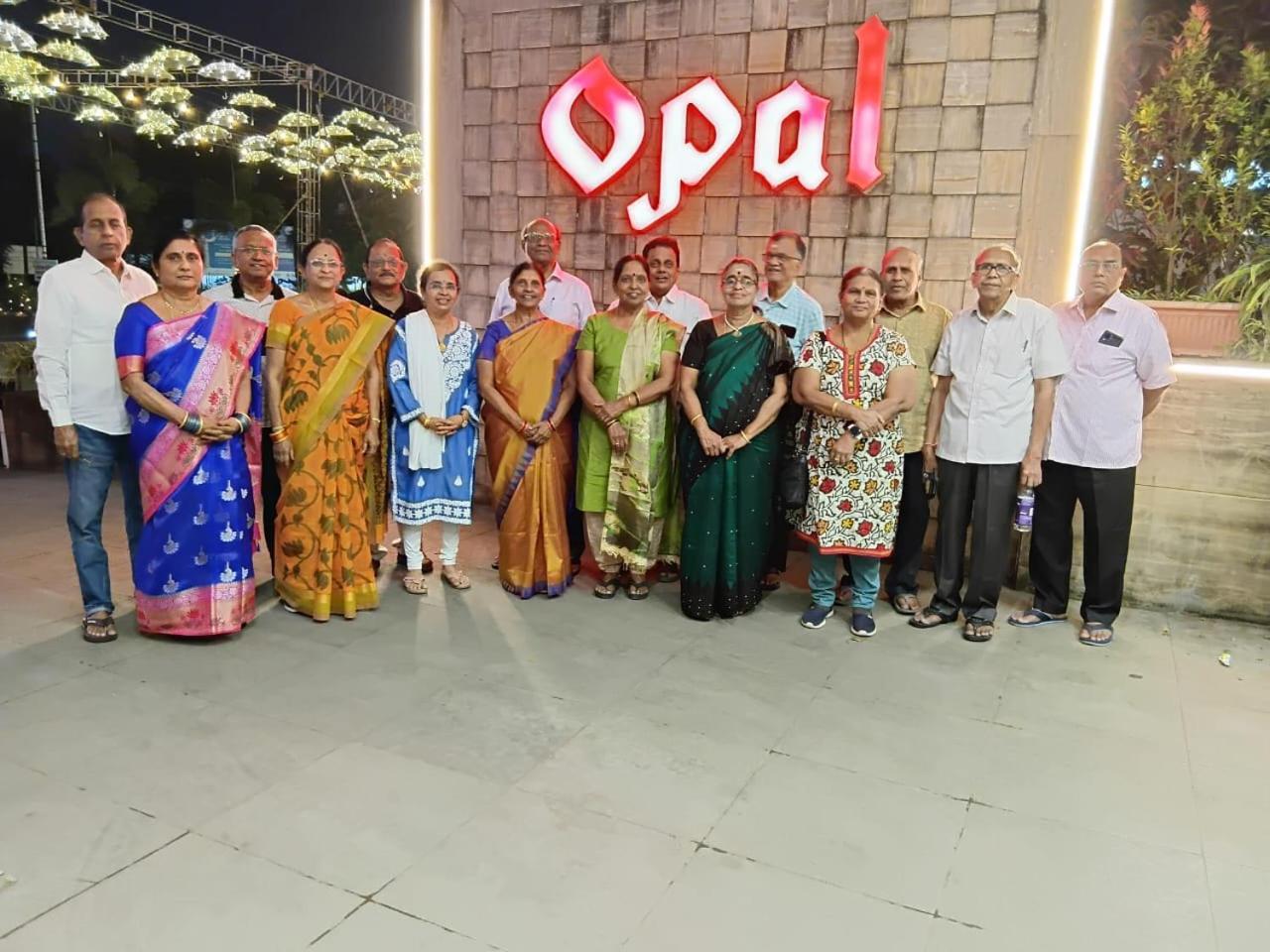 Hotel Opal Kolhapur Bagian luar foto